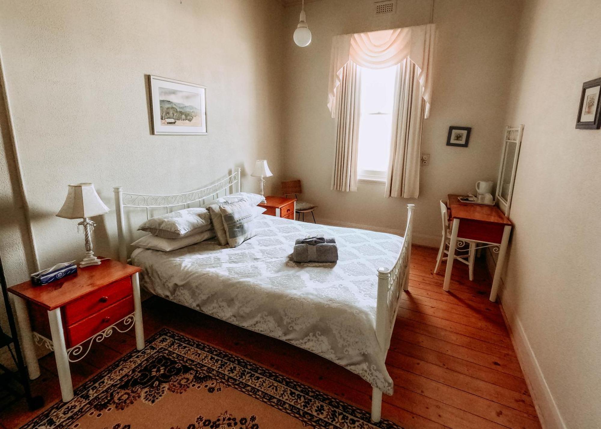 Vale Of Avoca Hotel Charlton Екстериор снимка