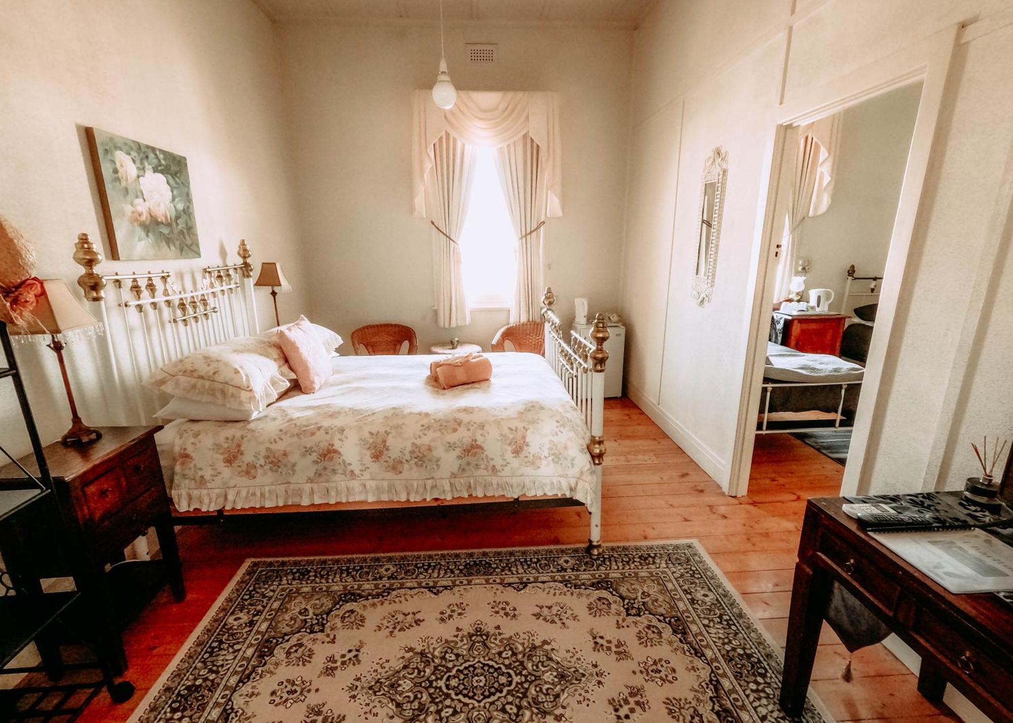 Vale Of Avoca Hotel Charlton Екстериор снимка